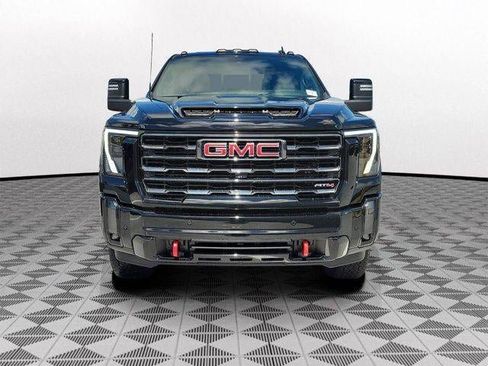 Used 2024 GMC Sierra 2500 AT4 w/ AT4 Premium Plus Package AWD/4WD image 2
