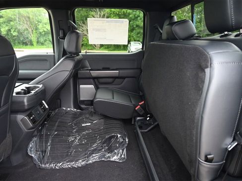 New 2025 Ford F150 Lariat w/ Equipment Group 501A Mid image 45