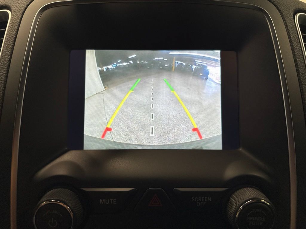 Used 2020 Dodge Durango SXT RWD image 24