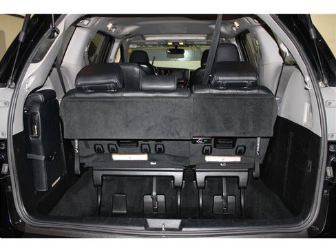 Used 2017 Toyota Sienna SE image 20