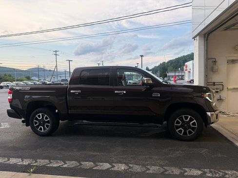 Used 2019 Toyota Tundra 1794 Edition AWD/4WD image 6