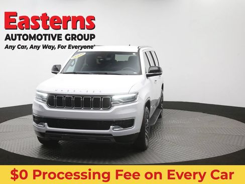 Used 2024 Jeep Wagoneer L Series II RWD image 57