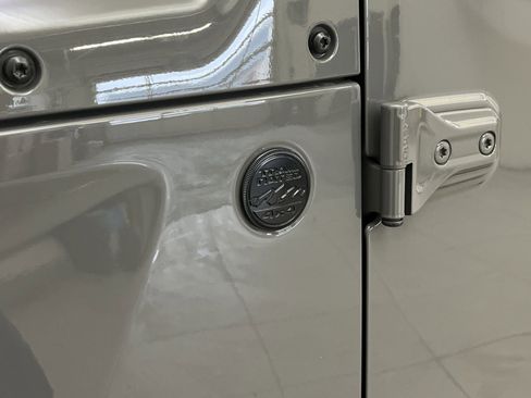 Used 2022 Jeep Wrangler Unlimited Sport S image 27