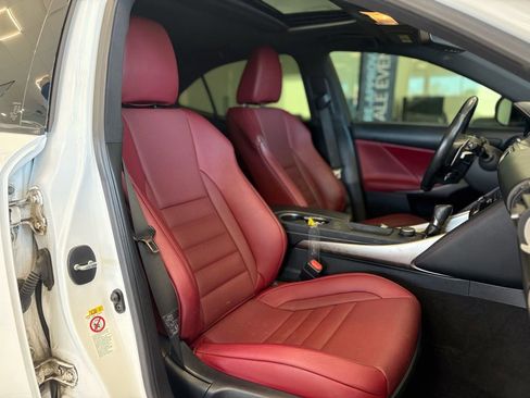 Used 2018 Lexus IS 300 F Sport image 23