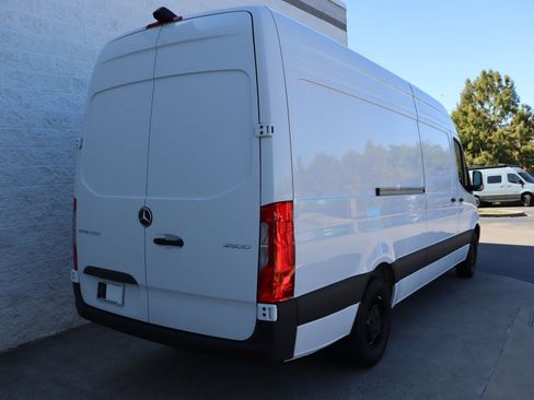 New 2025 Mercedes-Benz Sprinter 2500 image 22