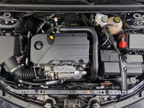 Used 2023 Chevrolet Malibu LT image 17