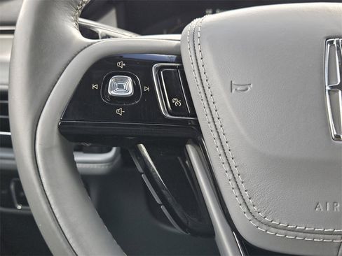 Certified 2020 Lincoln Aviator Reserve w/ Equipment Group 201A image 22