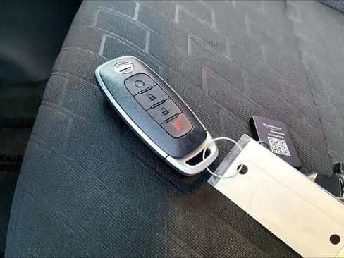 Certified 2024 Nissan Kicks SV image 13