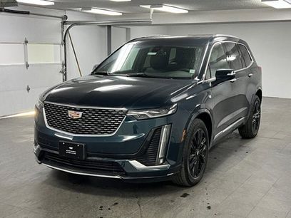 New 2025 Cadillac XT6 Premium Luxury w/ LPO, Floor Liner Package