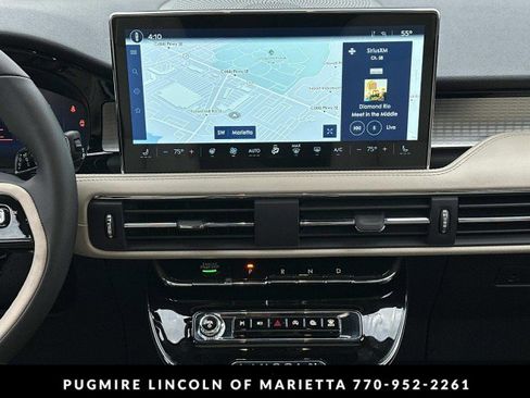 New 2026 Lincoln Corsair Premiere image 28