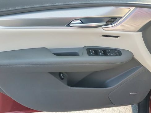 Certified 2023 Cadillac XT5 Premium Luxury w/ LPO, Floor Liner Package AWD/4WD image 10
