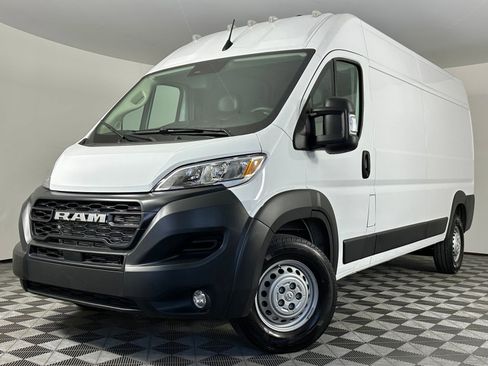 Used 2026 RAM ProMaster 2500 w/ Convenience Group FWD image 31