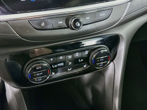 Used 2023 Buick Encore GX Select w/ Experience Buick Package FWD image 24