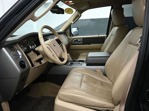 Used 2014 Ford Expedition EL XLT w/ Equipment Group 202A image 16