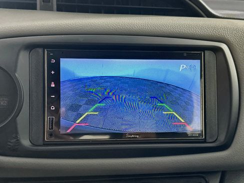 Used 2017 Toyota Yaris L FWD image 21