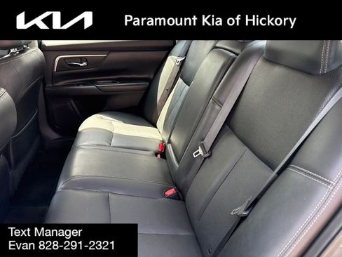 Used 2018 Nissan Altima 2.5 SL FWD image 13