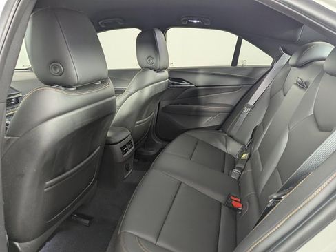 Used 2022 Cadillac CT4 V image 21