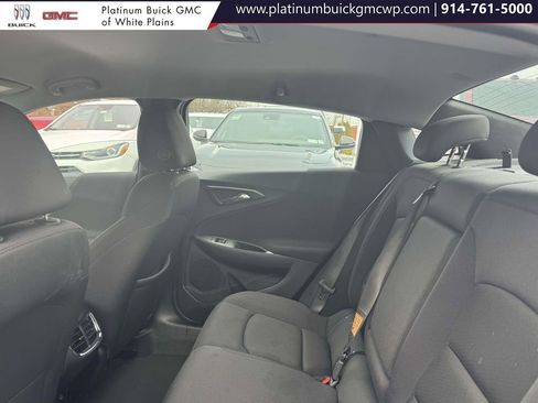 Used 2024 Chevrolet Malibu LT image 12