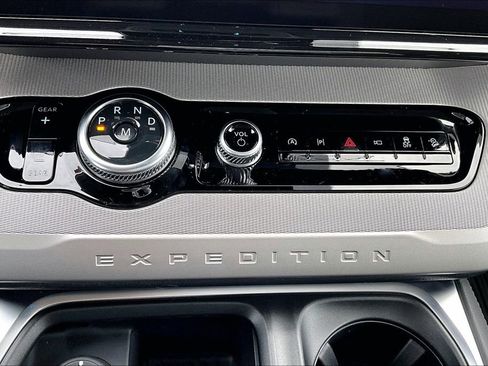 New 2025 Ford Expedition Max Active AWD/4WD image 22