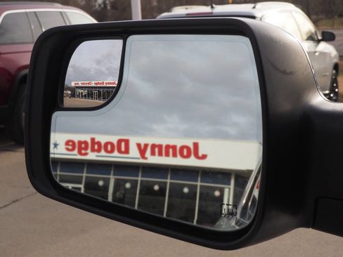 Used 2022 RAM 1500 Limited image 7