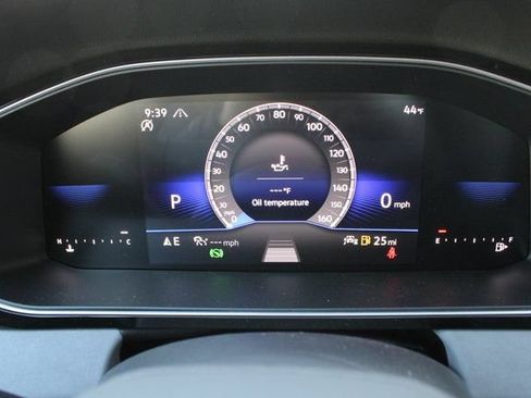 New 2026 Volkswagen Jetta SE FWD image 11