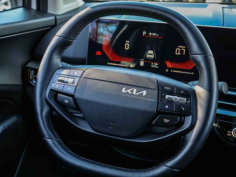 Certified 2026 Kia Sportage LX w/ LX Convenience Package image 9