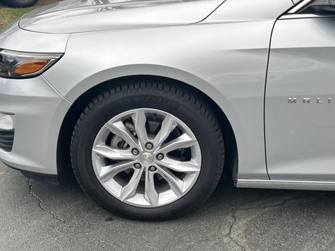 Used 2019 Chevrolet Malibu LT w/ Driver Confidence Package image 11