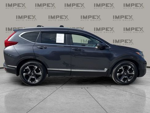 Used 2018 Honda CR-V Touring image 6