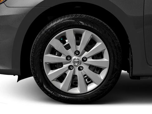 Used 2017 Nissan Sentra SV w/ Protection Package FWD image 13