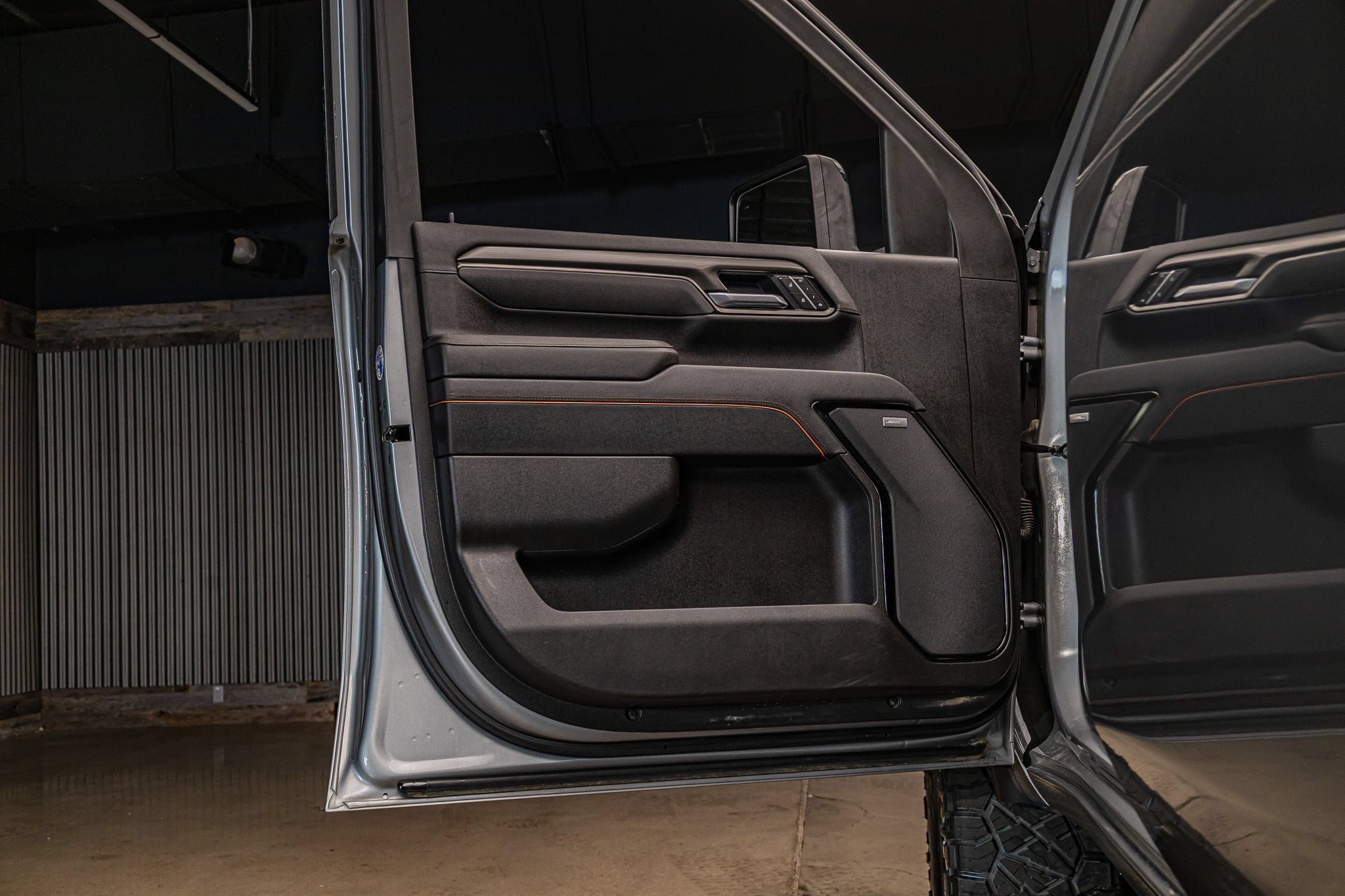 Used 2026 GMC Sierra 2500 AT4 w/ AT4 Premium Plus Package AWD/4WD image 33