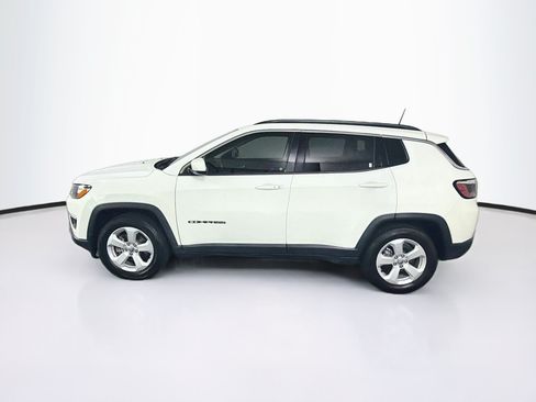 Used 2021 Jeep Compass Latitude FWD image 4