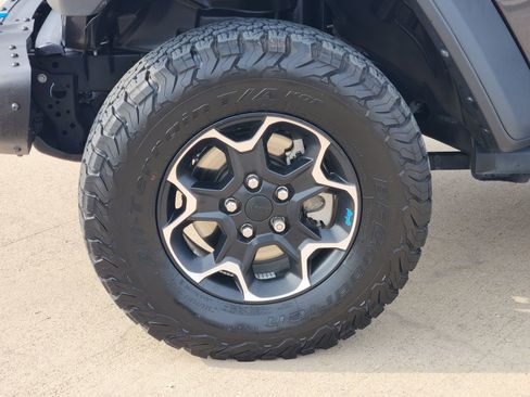 Used 2022 Jeep Wrangler Unlimited Rubicon 4xe w/ Steel Bumper Group image 11