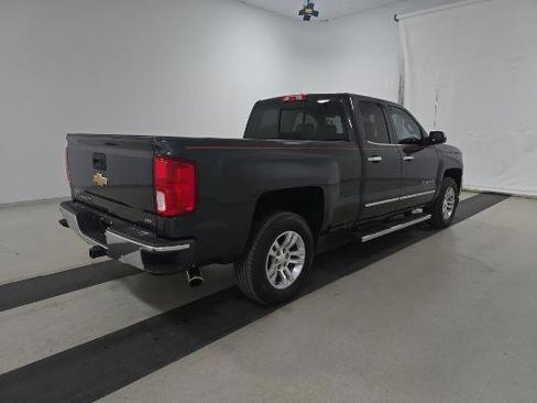 Used 2017 Chevrolet Silverado 1500 LTZ image 2
