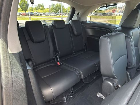 Used 2023 Honda Odyssey Touring image 19