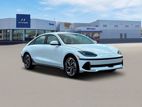 New 2025 Hyundai Ioniq 6 SEL image 11