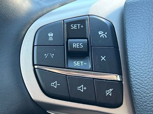 New 2026 Ford Explorer Active w/ Active Comfort Package image 11