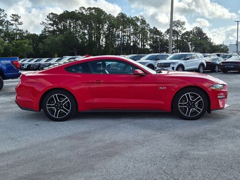 Used 2020 Ford Mustang GT Premium RWD image 4