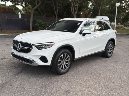 Certified 2024 Mercedes-Benz GLC 300 image 7