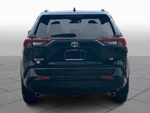 Used 2021 Toyota RAV4 SE AWD/4WD image 5