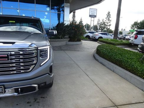 New 2026 GMC Sierra 1500 Elevation AWD/4WD image 32