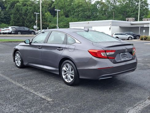 Used 2019 Honda Accord LX image 4