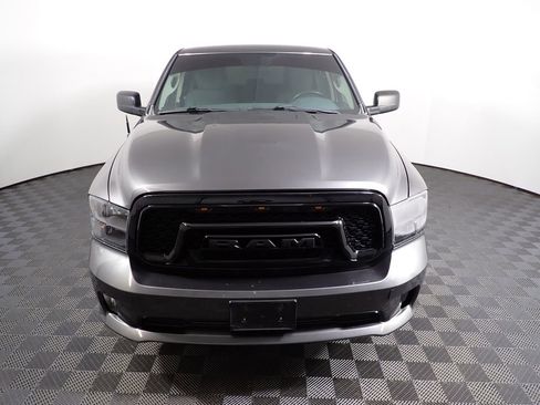 Used 2015 RAM 1500 Express image 9