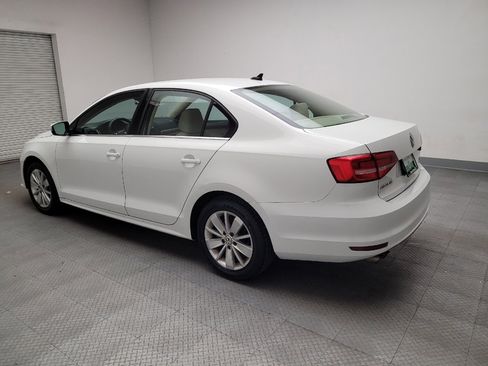 Used 2015 Volkswagen Jetta SE image 3