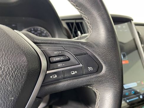 Used 2018 INFINITI Q50 Luxe RWD image 9