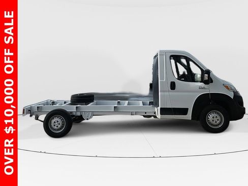 New 2024 RAM ProMaster 3500 w/ Convenience Group image 2