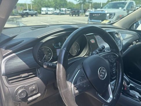 Used 2019 Buick Envision Premium w/ Driver Confidence Package image 10