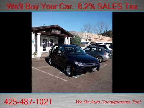 Used 2017 Volkswagen Tiguan S image 3