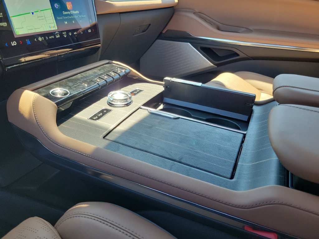 New 2026 Lincoln Navigator Black Label AWD/4WD image 29