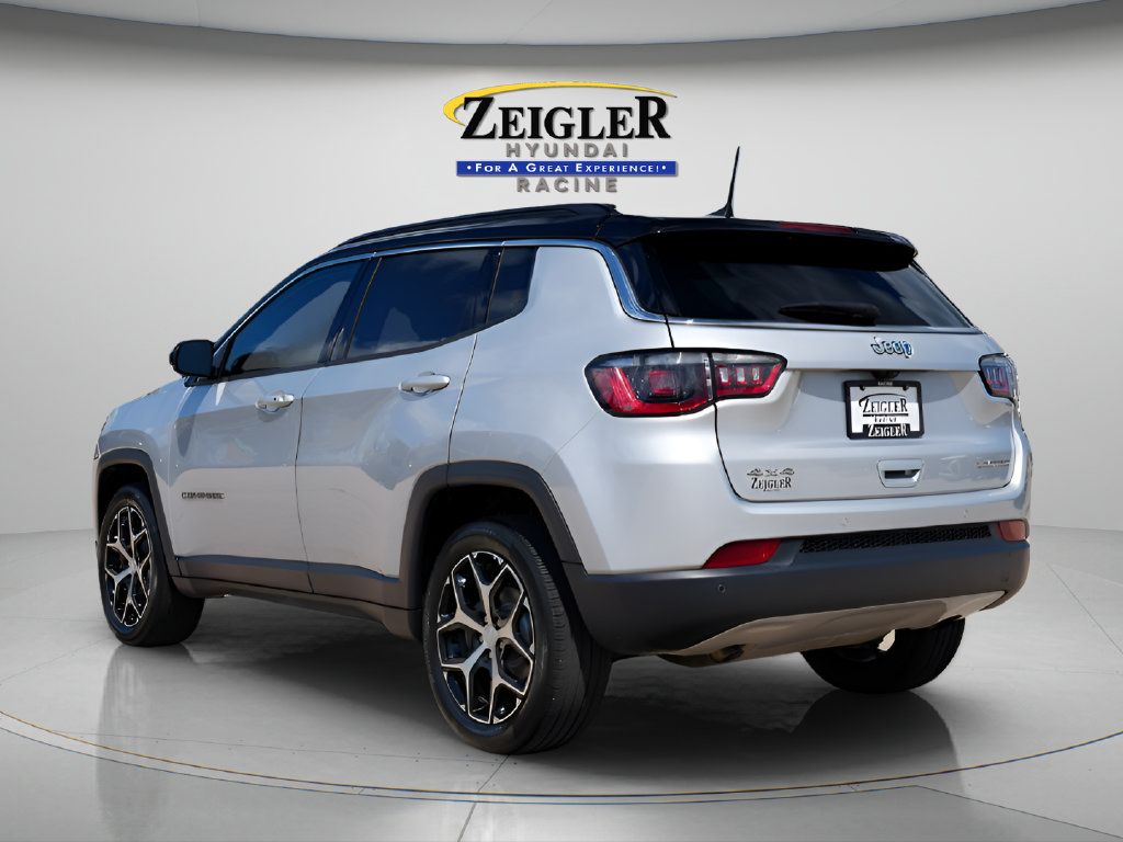 Used 2024 Jeep Compass Limited AWD/4WD image 5