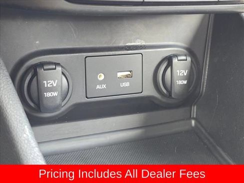 Used 2022 Hyundai Accent SEL FWD image 19